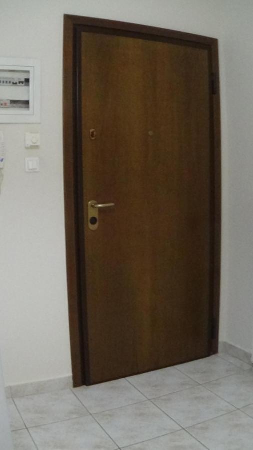 Anastasia'S & Despoina'S Apartment เซเรส ภายนอก รูปภาพ